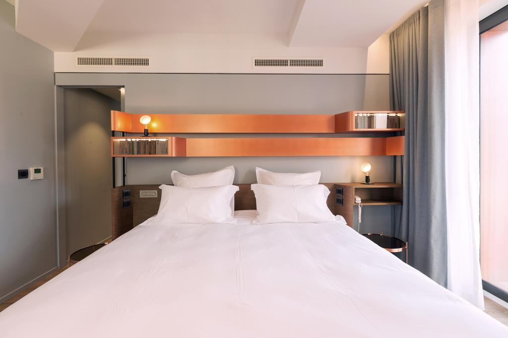 Golden Tulip Saint Malo- Le Grand Be Hotel Exterior photo